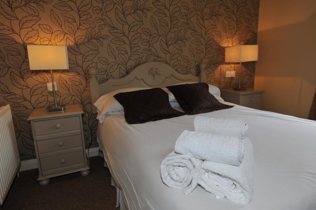 Hotel The Red Lion, Stretham Habitación foto